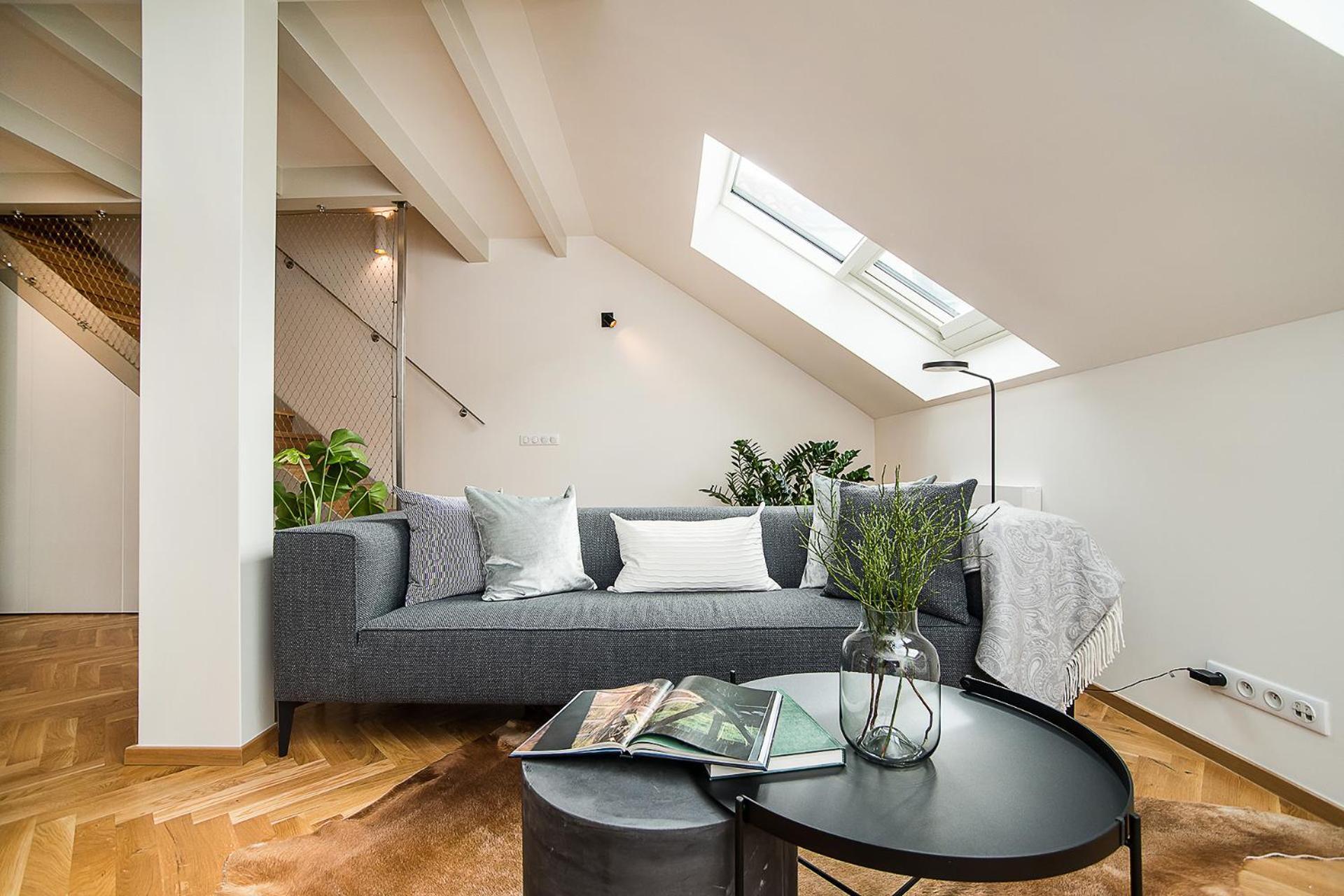 Large And Modern Apartment In The Heart Of Prága Kültér fotó